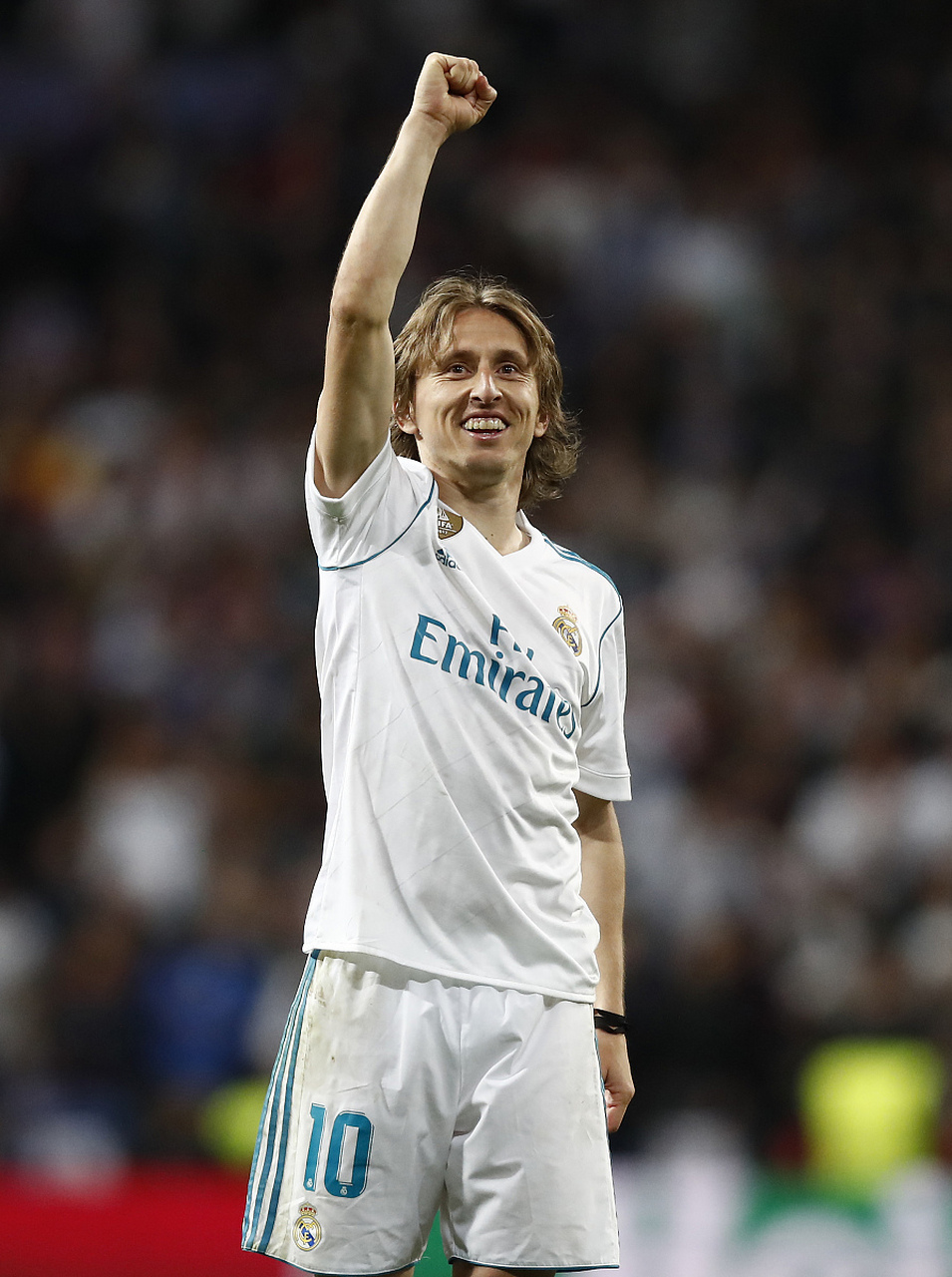 欧冠唯一全胜！阿森纳4点冲击6连胜+9连胜，坐拥44年不败纪录