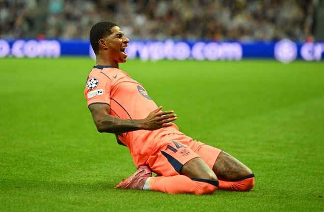 韩K联半场：白栋圭疑似手球未判点，富川FC暂0-0水原FC